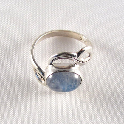 PR-113B     Moon stone Ring