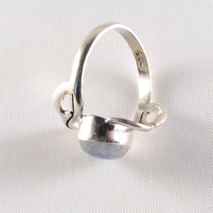 PR-113B     Moon stone Ring